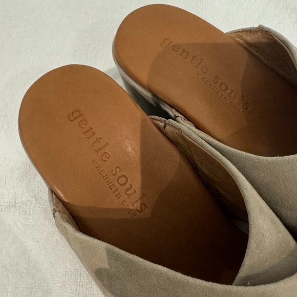 Gentle Souls by Kenneth Cole Mikenzie Slide Sandals - Tan - Size 8 - Picture 2 of 6